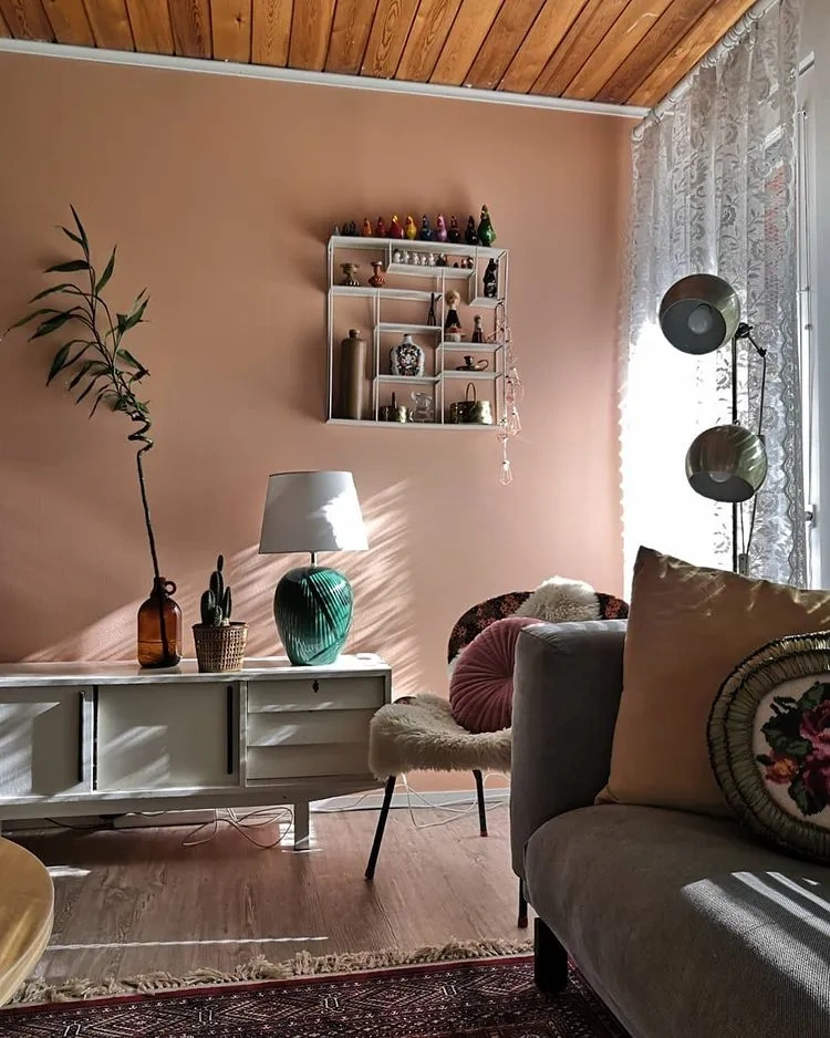 Sisämaalit Tikkurila Siesta J407