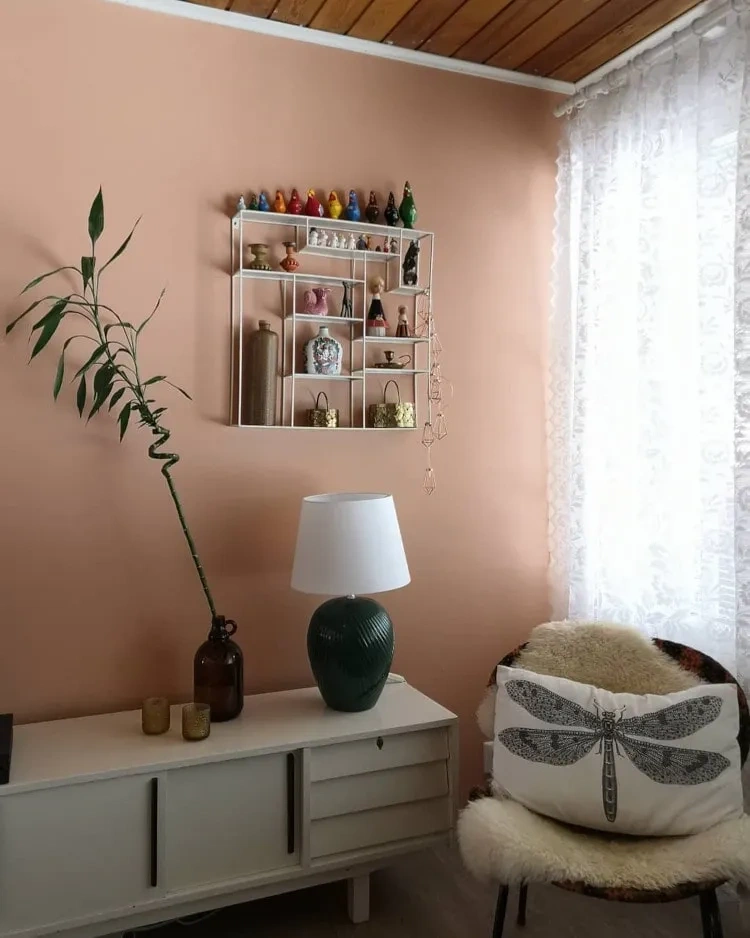 Sisämaalit Tikkurila Siesta J407