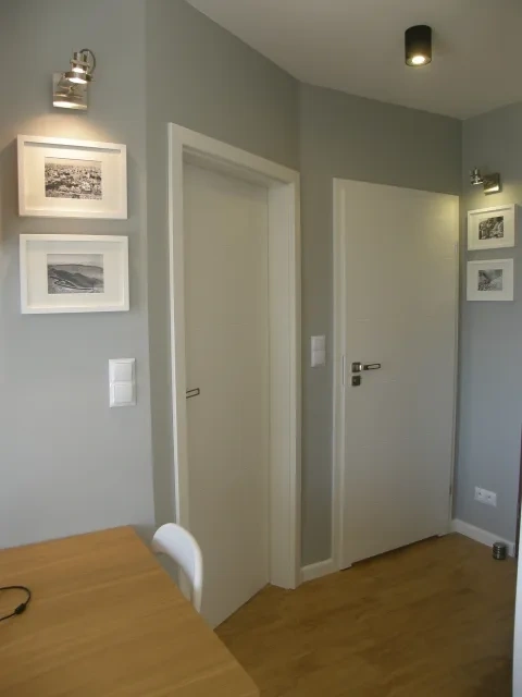 Sisämaalit Tikkurila  J499