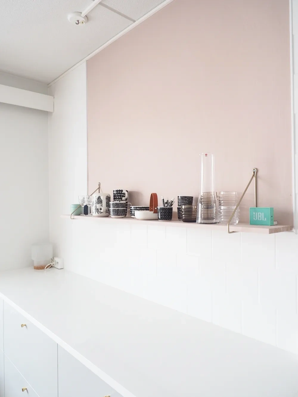 Sisämaalit Tikkurila Neito X420