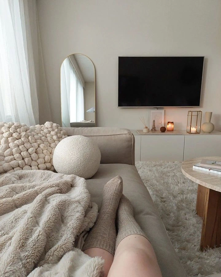 Tikkurila Tikkurilan Beige TIKB living room