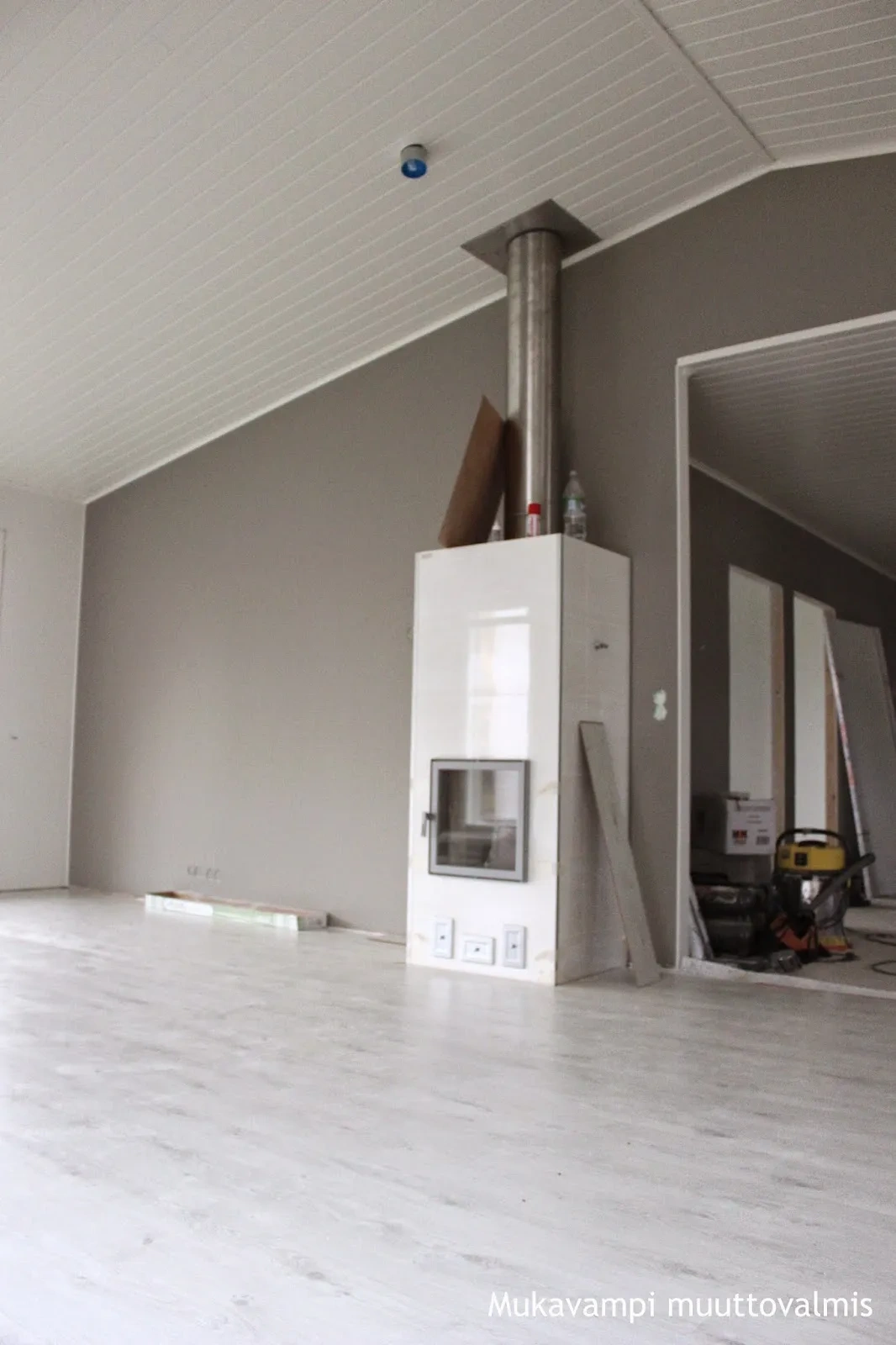 Sisämaalit Tikkurila Valamo V487