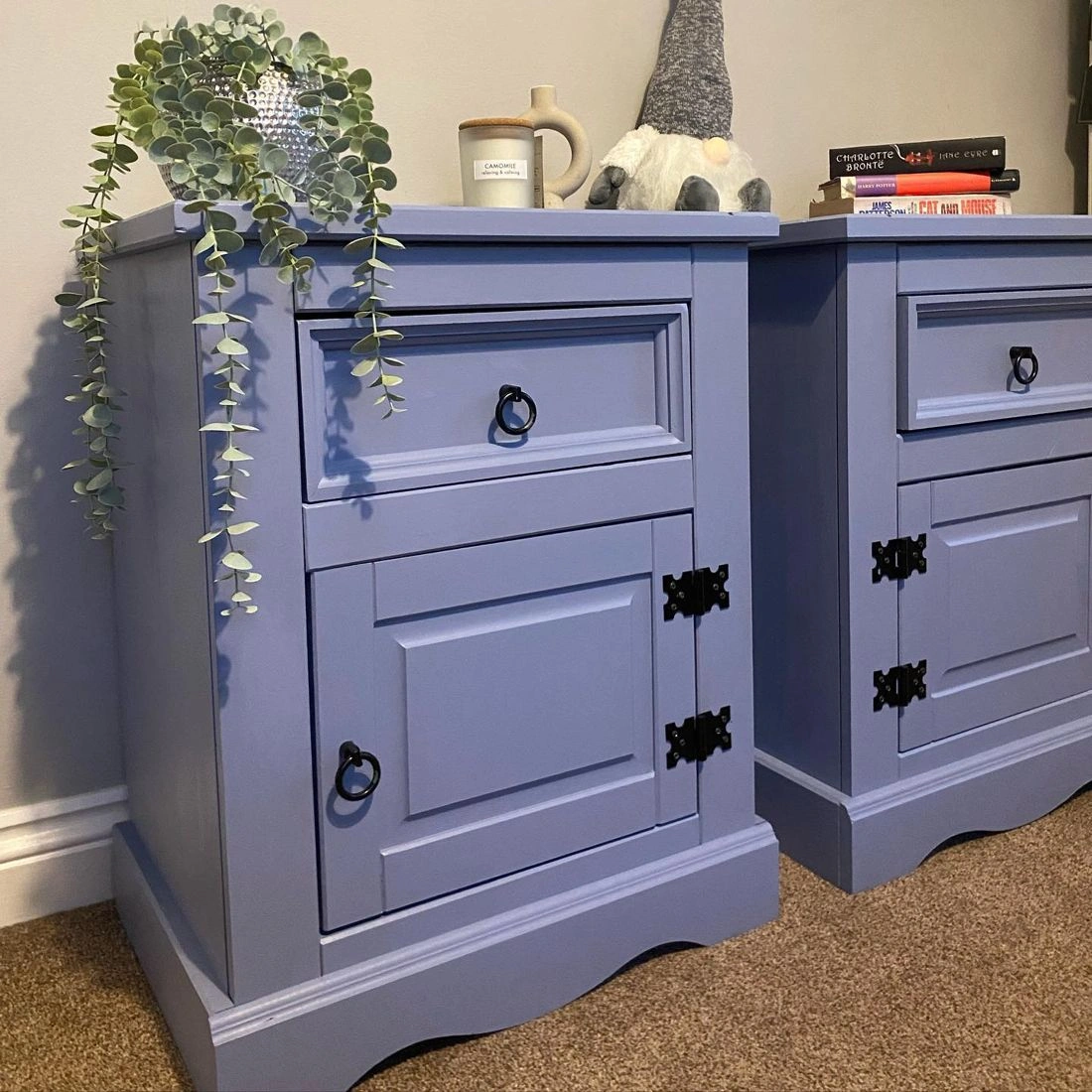 Frenchic Paint Moody Blue maalatut huonekalut 