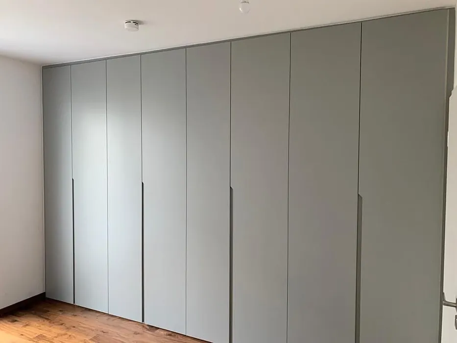 RAL 7038 maalatut kaapit 