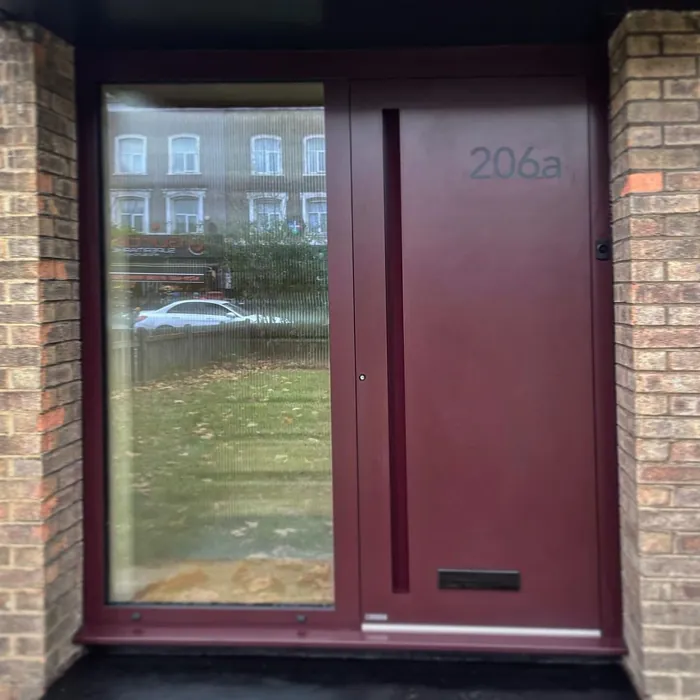 RAL 3007 etuovi 