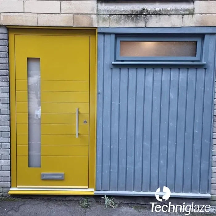 RAL Classic  Curry etuovi sävy