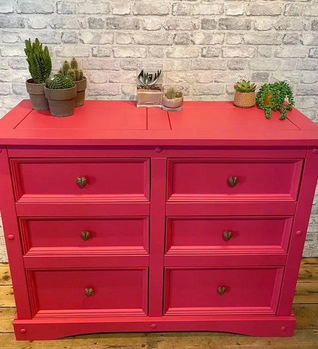 Frenchic Paint Raspberry Punch maalatut huonekalut kokemuksia