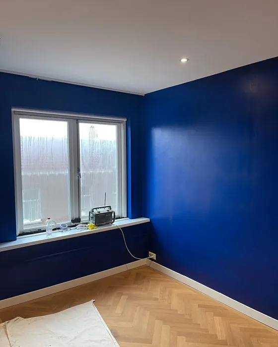 RAL 5022 seinämaalaus väri