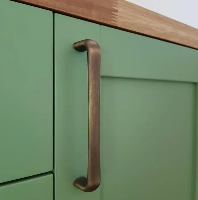 RAL 6021 keittiön kaapit väri