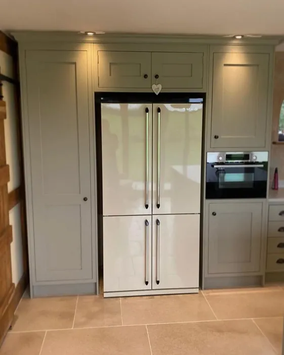 RAL 7032 keittiön kaapit väri