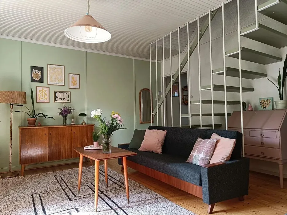 Tikkurila X381 olohuone sisusta