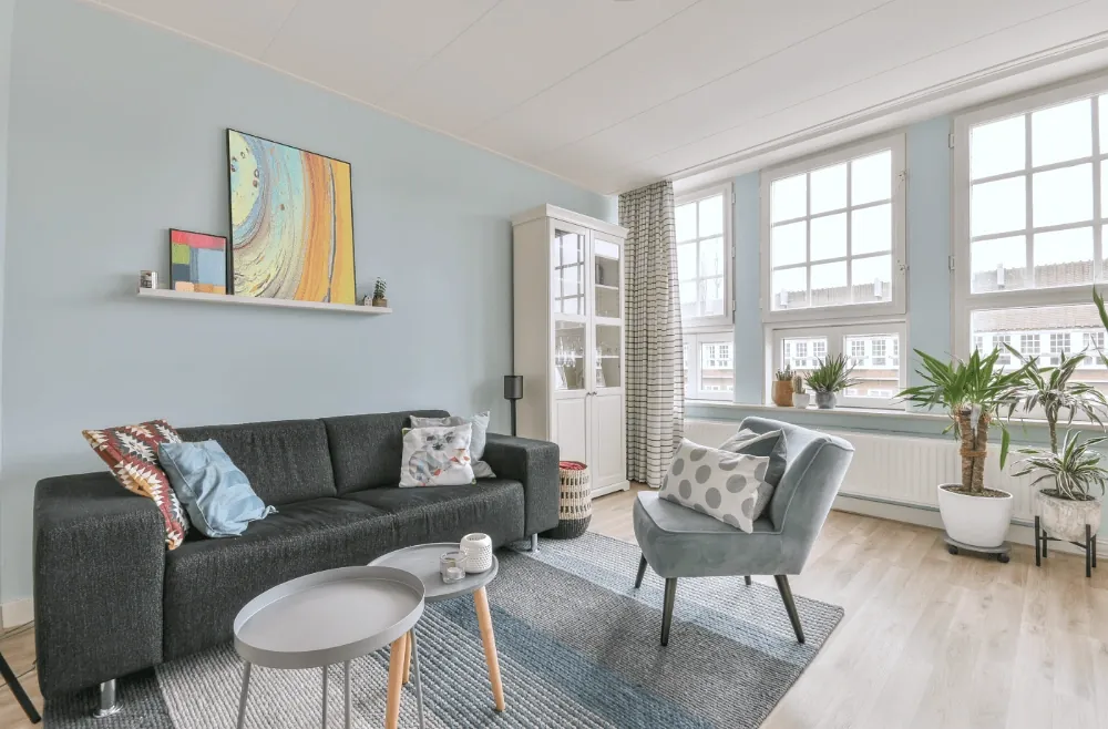 Tikkurila undefined F355 olohuoneen maali