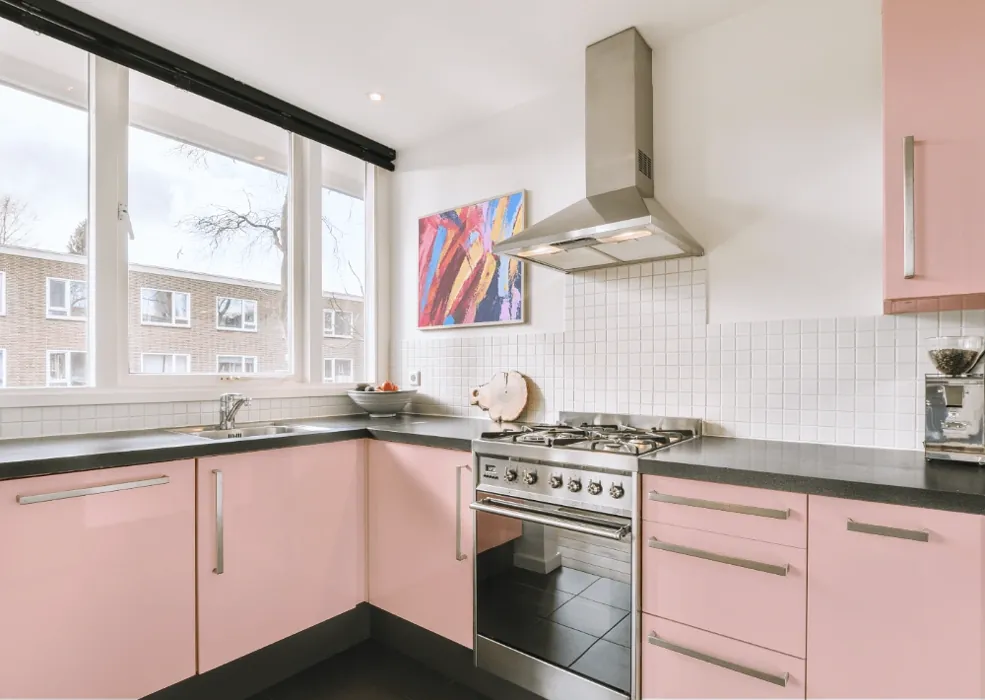 Tikkurila undefined H321 maalatut keittiön kaapit