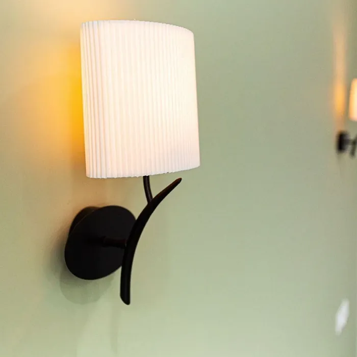 Tikkurila J448 seinämaalaus sävy