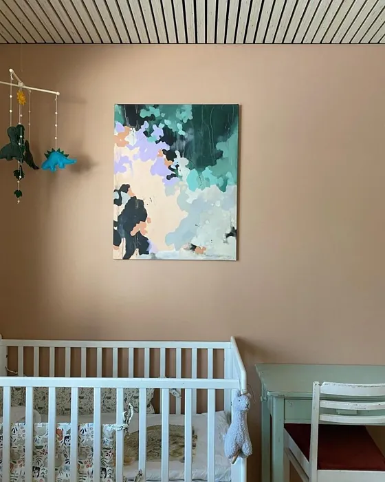 Tikkurila J469 lastenhuone sävy