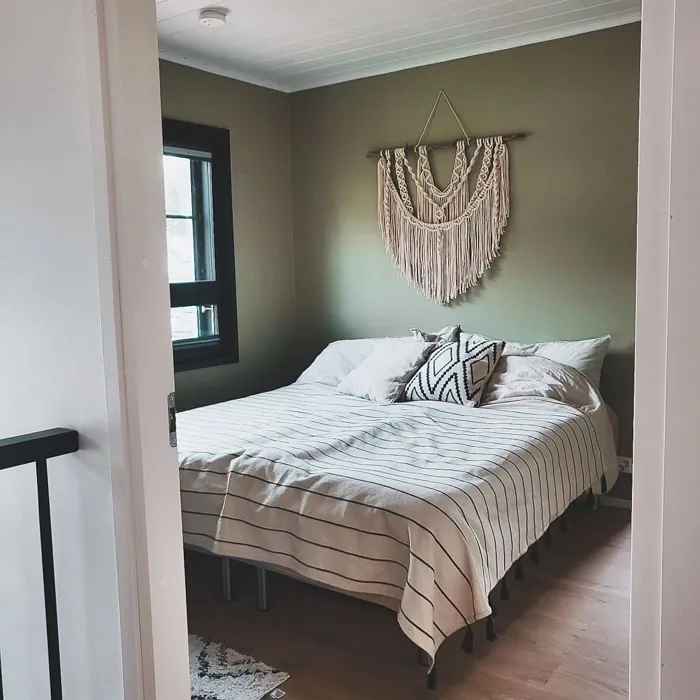 Tikkurila Jade makuuhuone väri