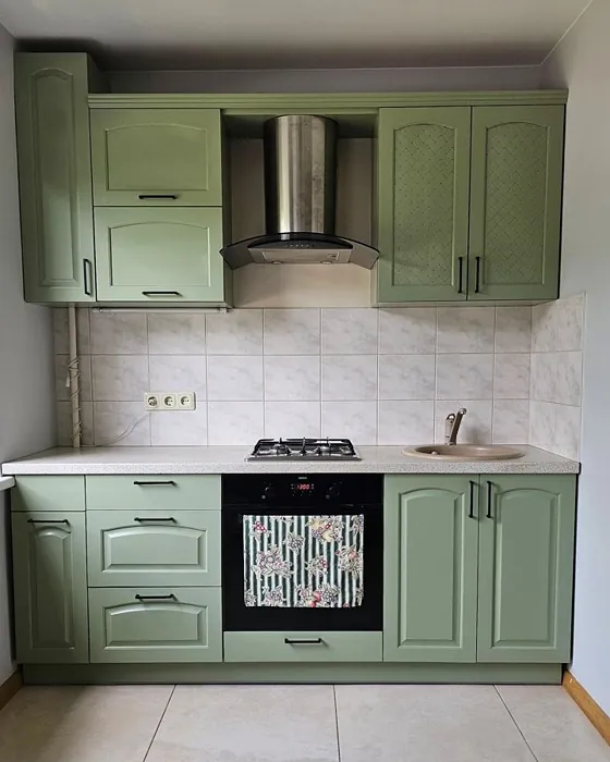 Tikkurila K447 keittiön kaapit 