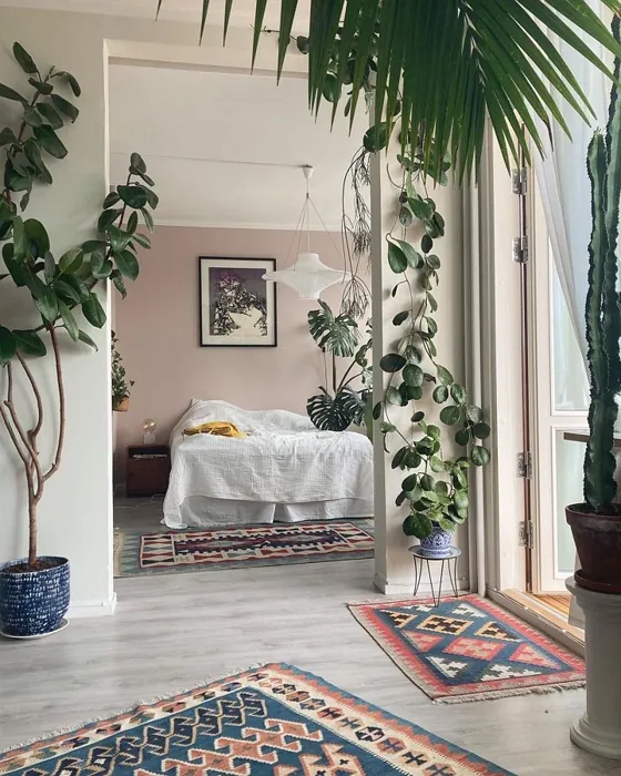 Tikkurila Empress X477 bedroom