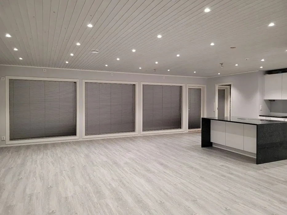 Tikkurila F428 olohuone sisusta