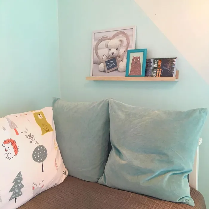 Tikkurila G371 seinämaalaus 