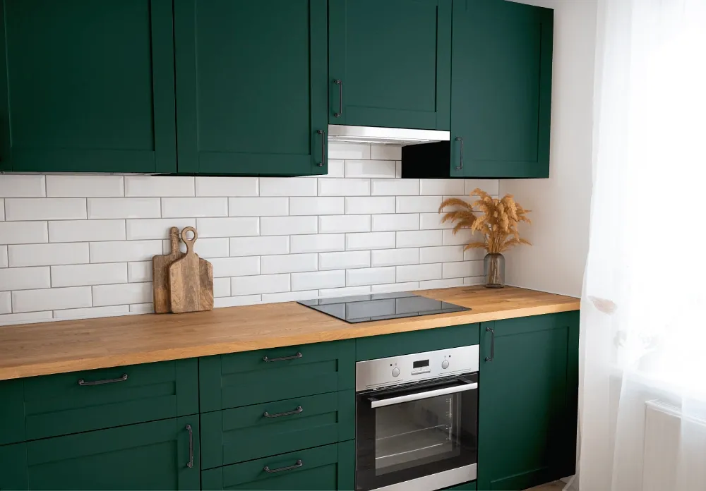 Tikkurila undefined L369 skandinaaviset keittiön kaapit