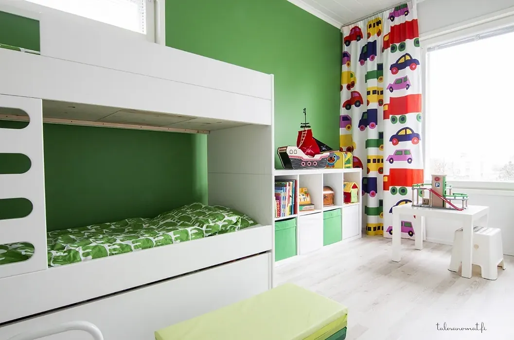 Sisämaalit Tikkurila  L380