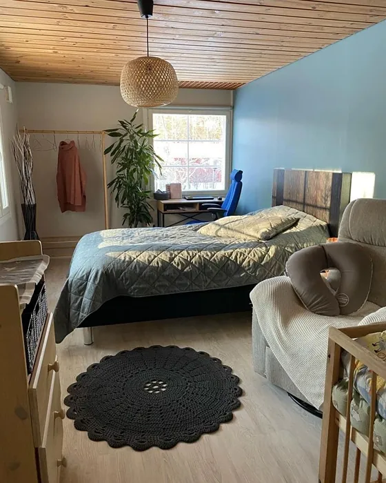 Tikkurila Tide L491 bedroom