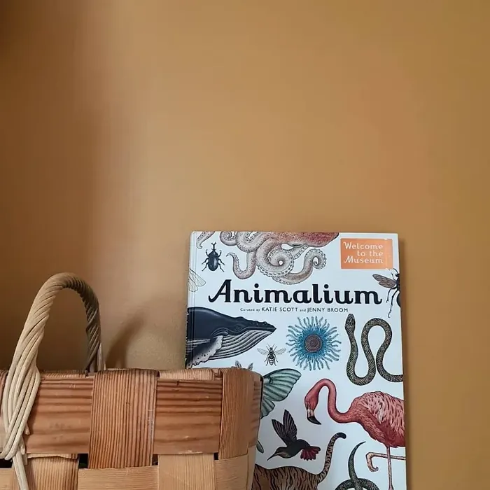 Sisämaalit Tikkurila Mehiläisvaha L396