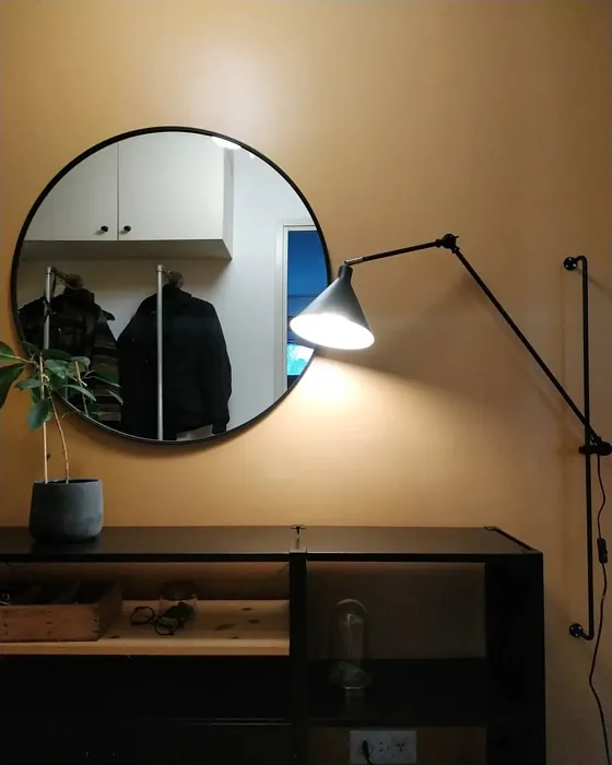 Sisämaalit Tikkurila Mehiläisvaha L396