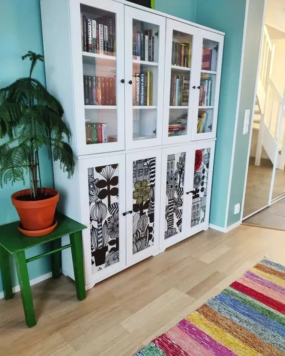 Tikkurila Mentoli olohuone sisusta