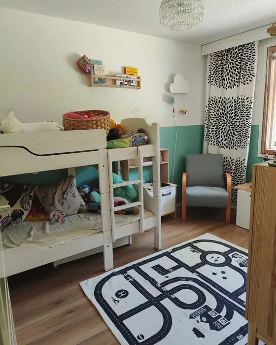 Tikkurila Mentoli lastenhuone väri