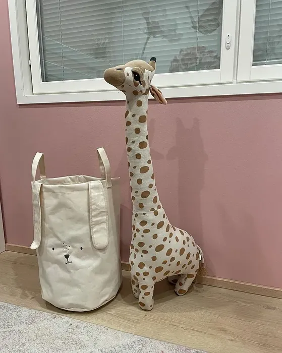 Dusted pink wall paint colour Tikkurila H417 Mezeron