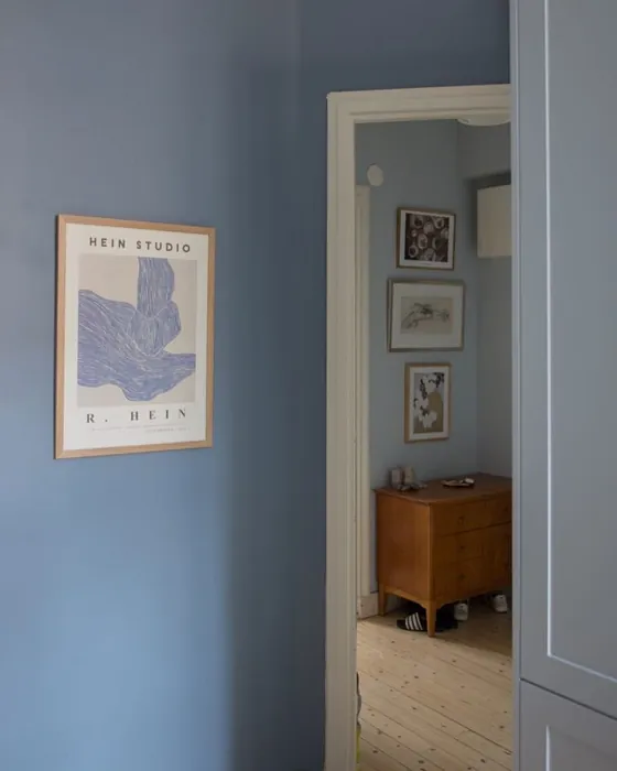 Tikkurila V431 seinämaalaus 