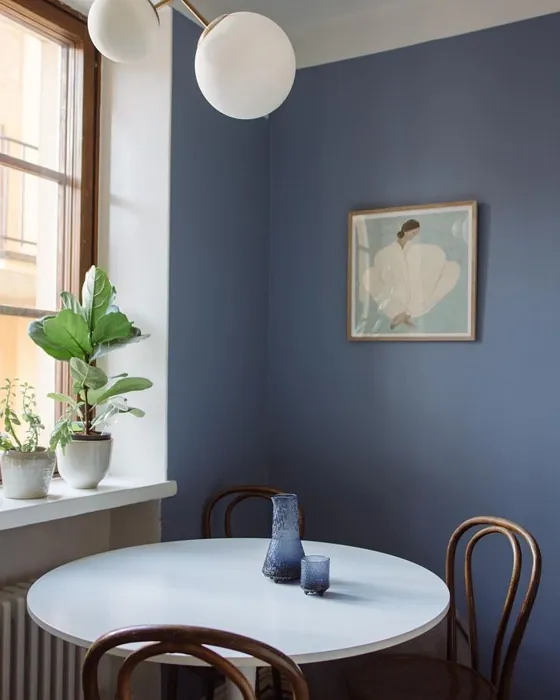 Nukkumatti ruokasali sävy