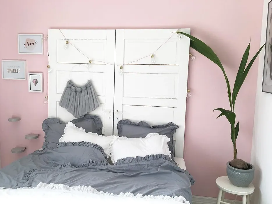 Tikkurila Orkidea makuuhuone sisusta