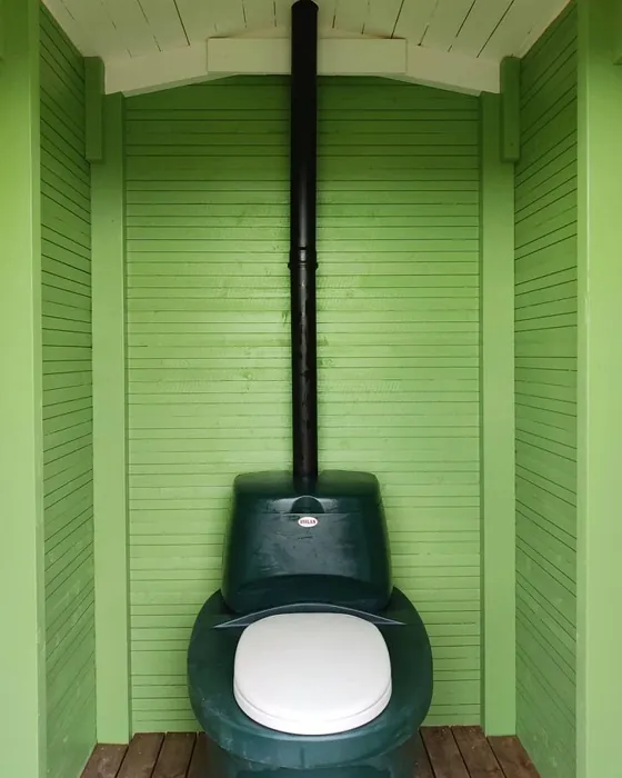 Tikkurila Papukaija seinämaalaus 