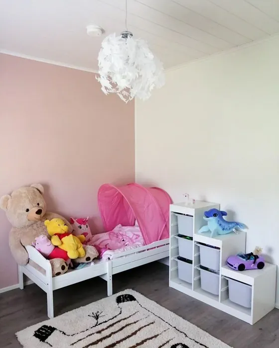 Tikkurila X417 lastenhuone sävy kokemuksia