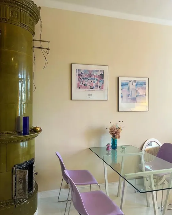 Tikkurila Pergamentti ruokasali sävy