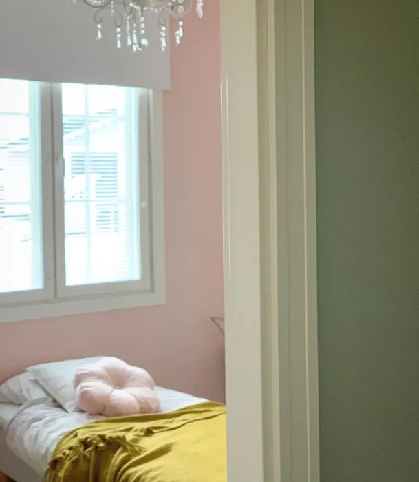 Sisämaalit Tikkurila Pirtelö Y411