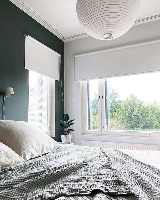 Tikkurila Rautatie makuuhuoneen korostusseinä 