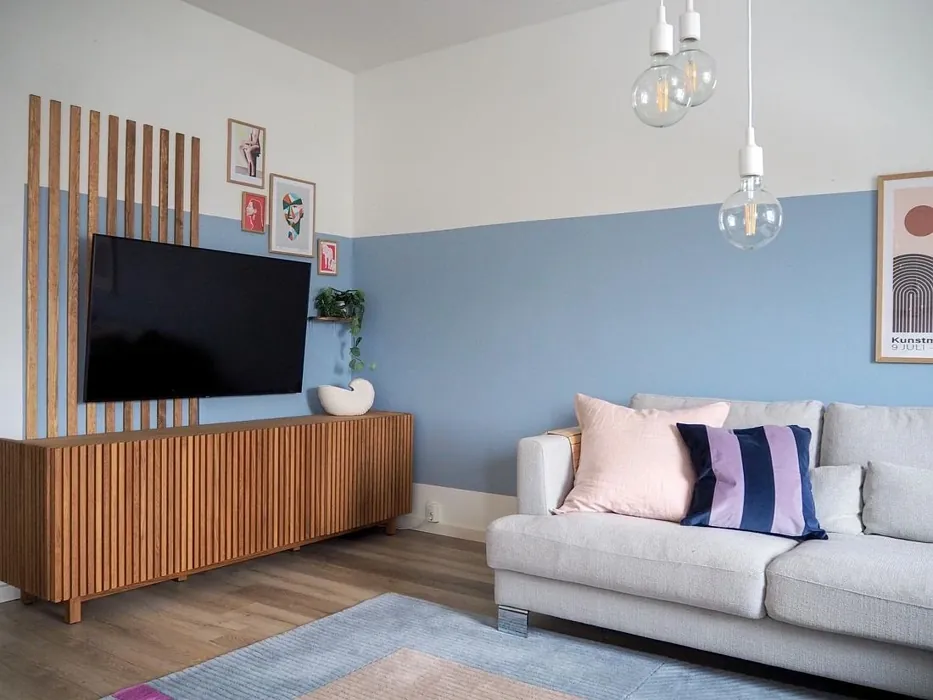 Tikkurila Rain J490 living room