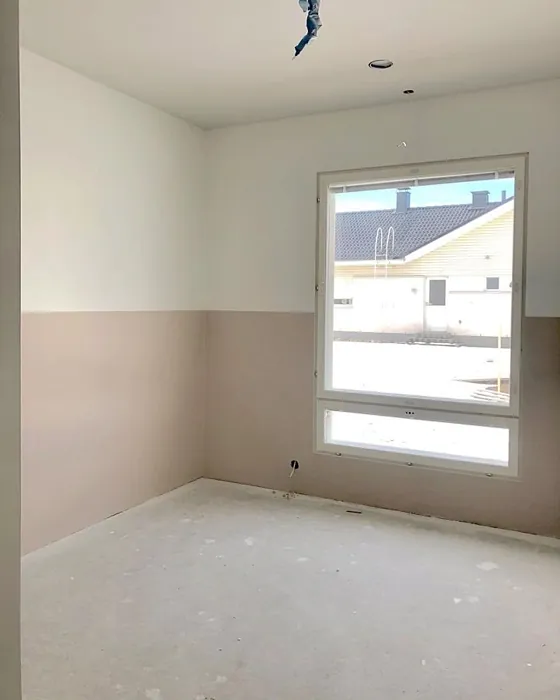Tikkurila Sunnuntai H480 seinämaalaus