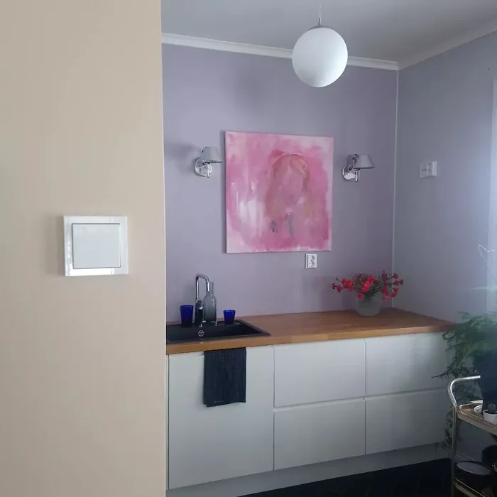 Tikkurila J426 keittiö sävy