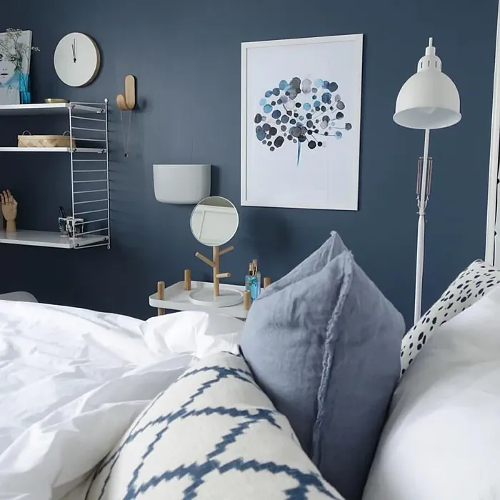 Sisämaalit Tikkurila  V490