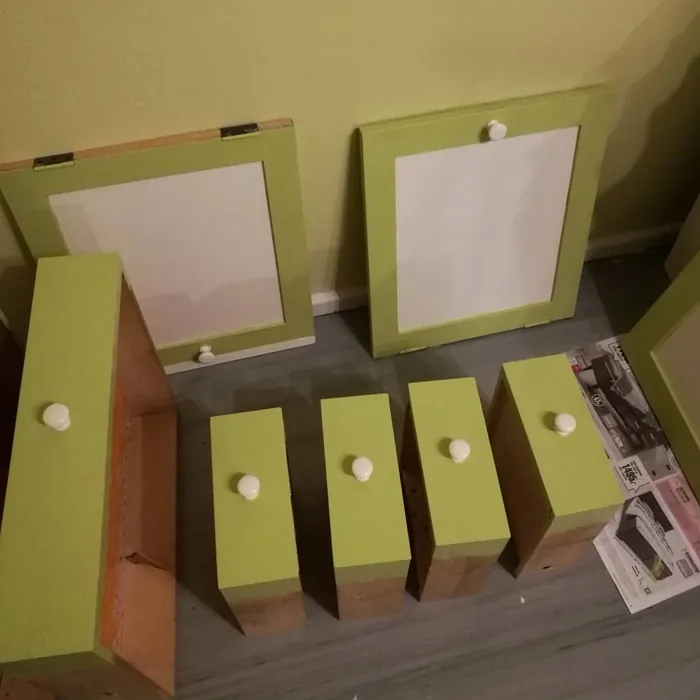 Tikkurila N388 maalatut huonekalut 