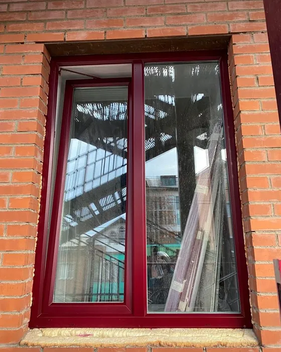 RAL Classic  Wine red ulkopuoli sävy